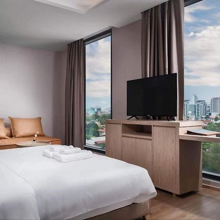 Sf Hotel Penthouse Residences Phnom Pen Exterior foto