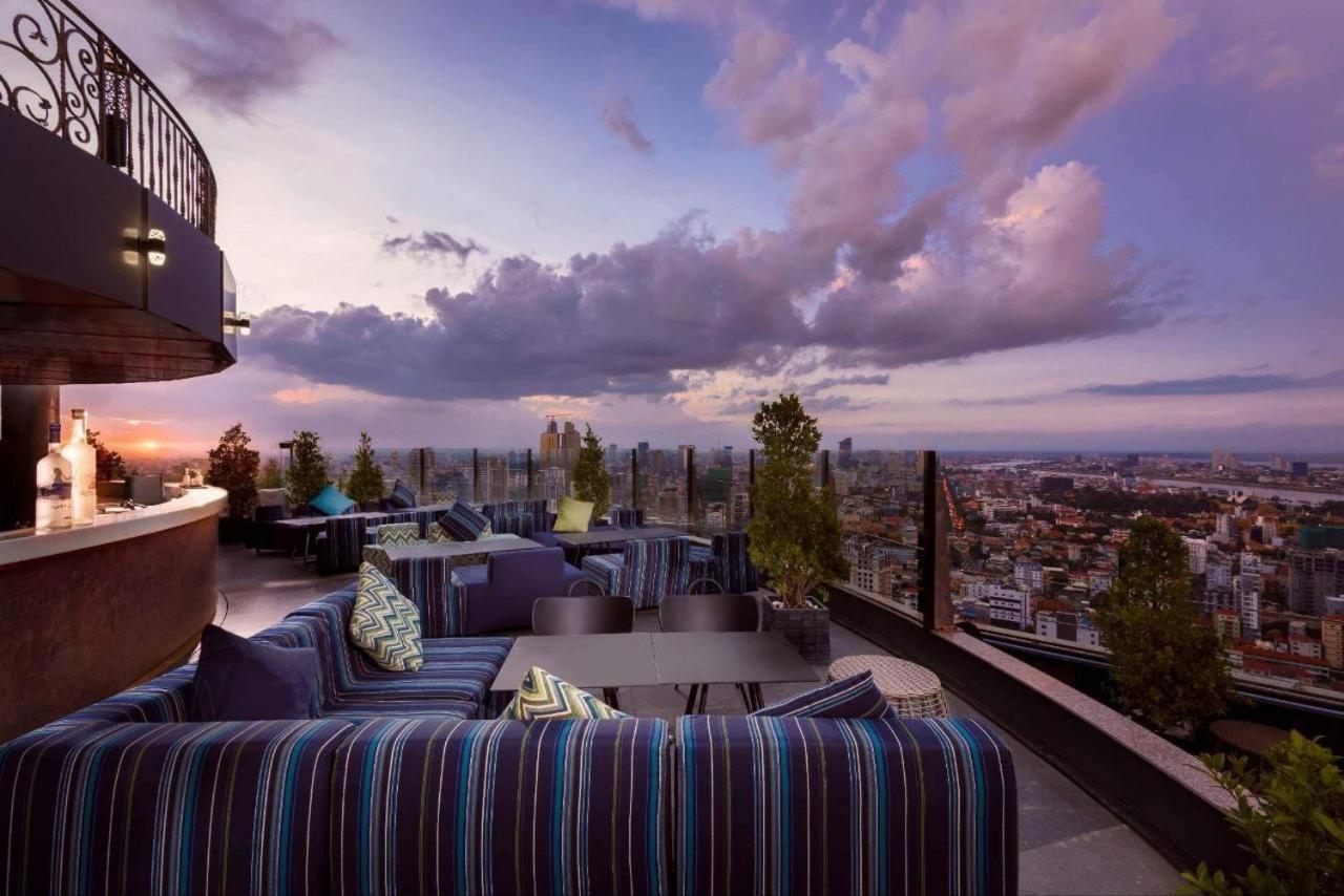 Sf Hotel Penthouse Residences Phnom Pen Exterior foto