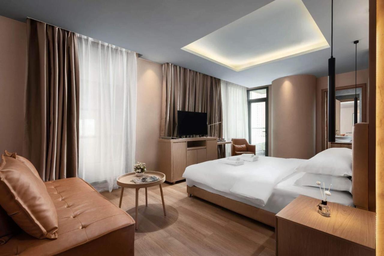 Sf Hotel Penthouse Residences Phnom Pen Exterior foto
