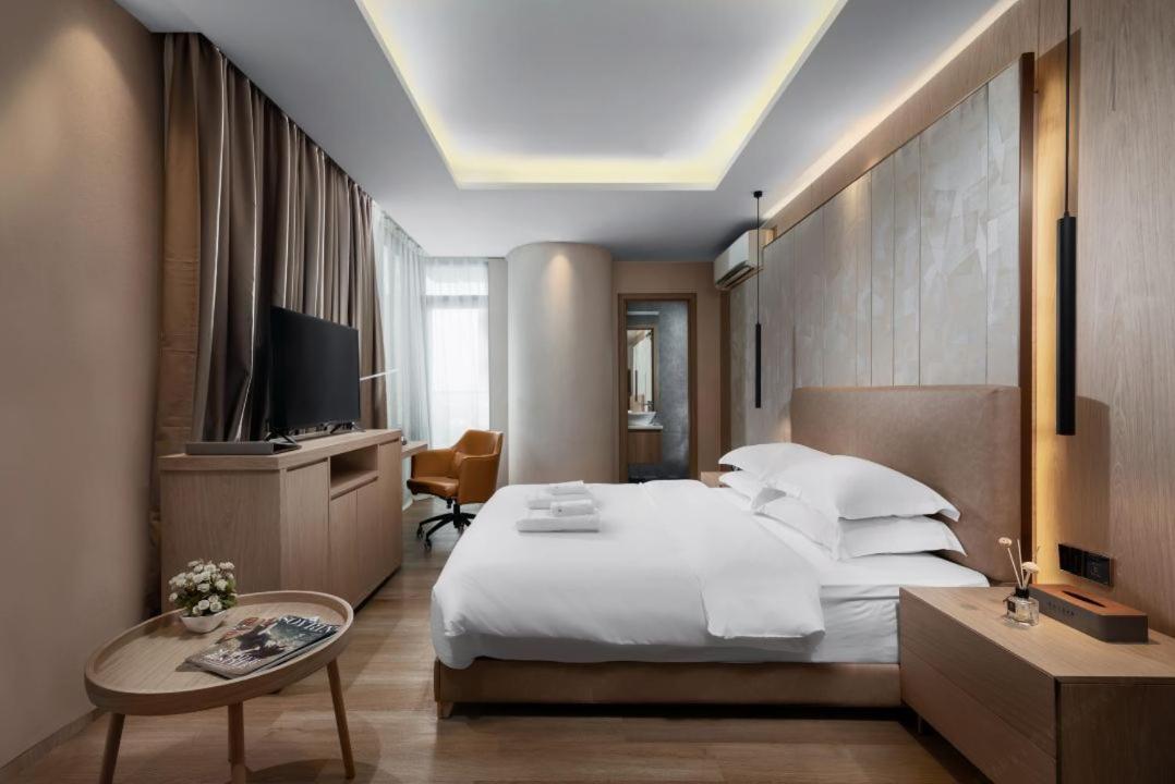 Sf Hotel Penthouse Residences Phnom Pen Exterior foto