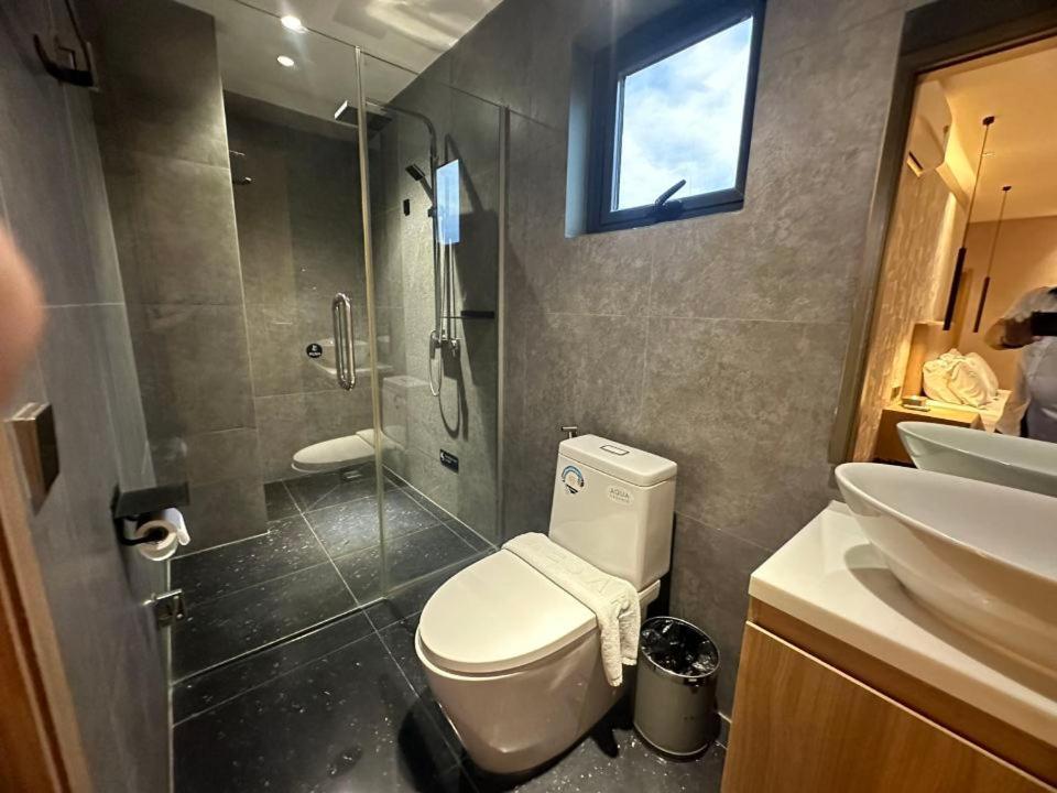 Sf Hotel Penthouse Residences Phnom Pen Exterior foto